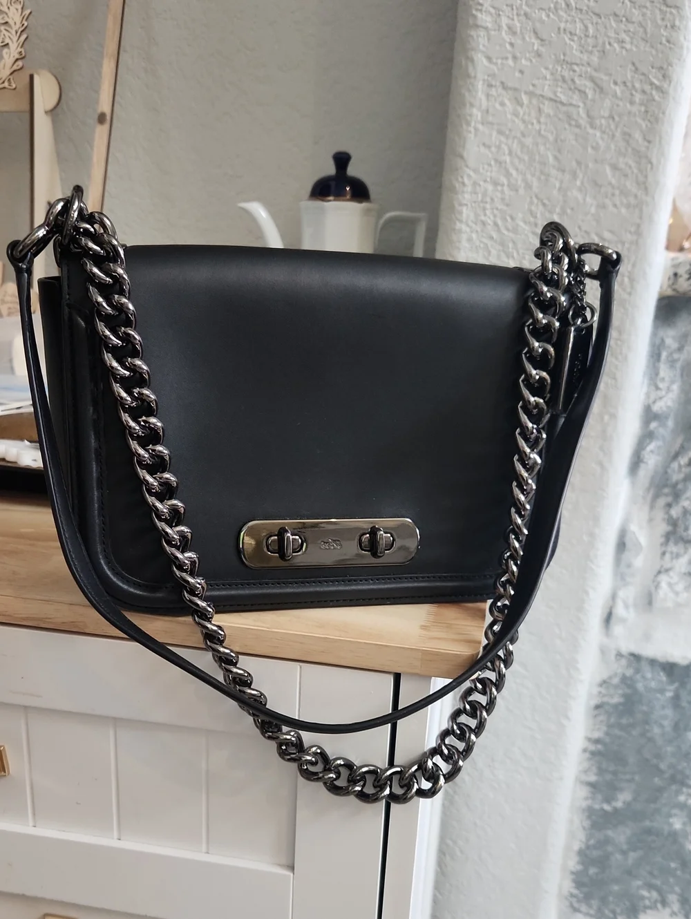 Coach Swagger Shoulder Bag Black 54640